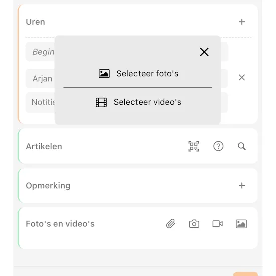 Werkbon app met opties om foto's en video's toe te voegen aan een digitale werkbon